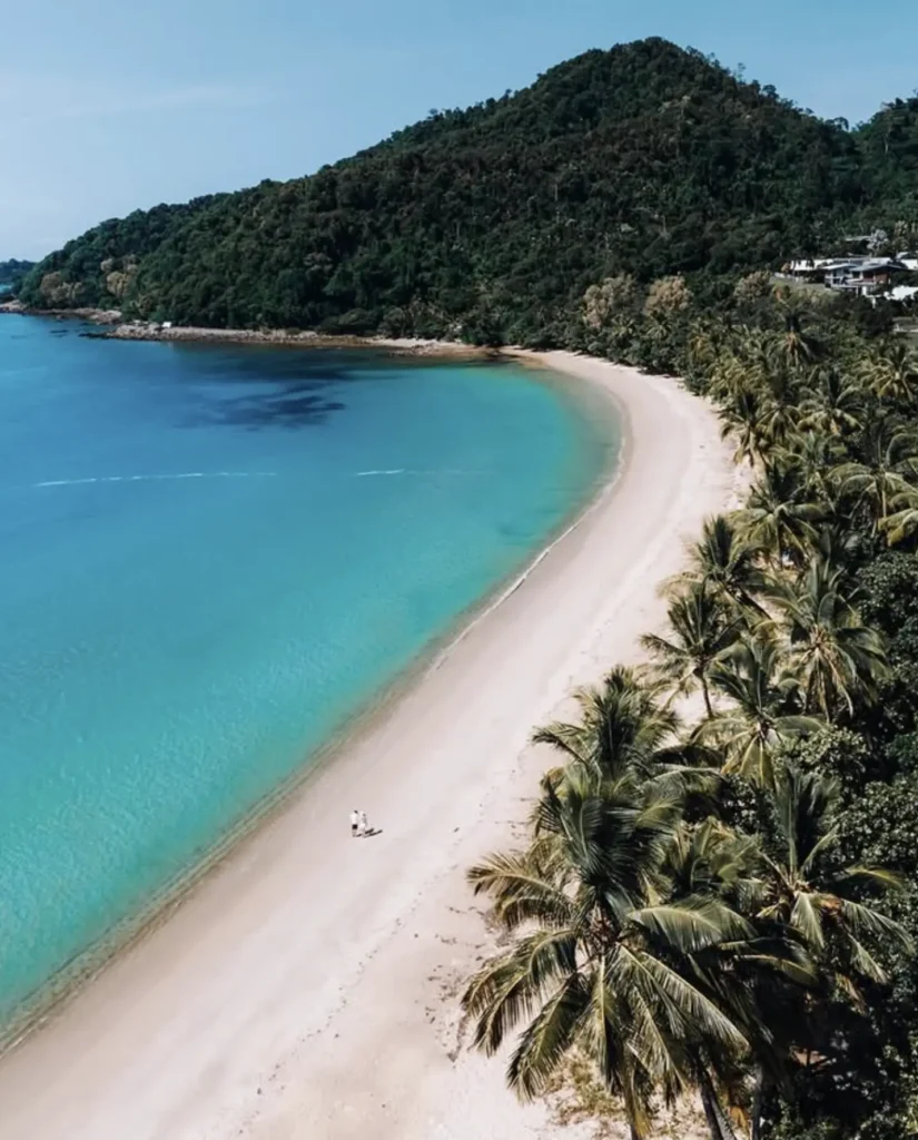 How to Explore the best beaches of the Great Barrier Reef