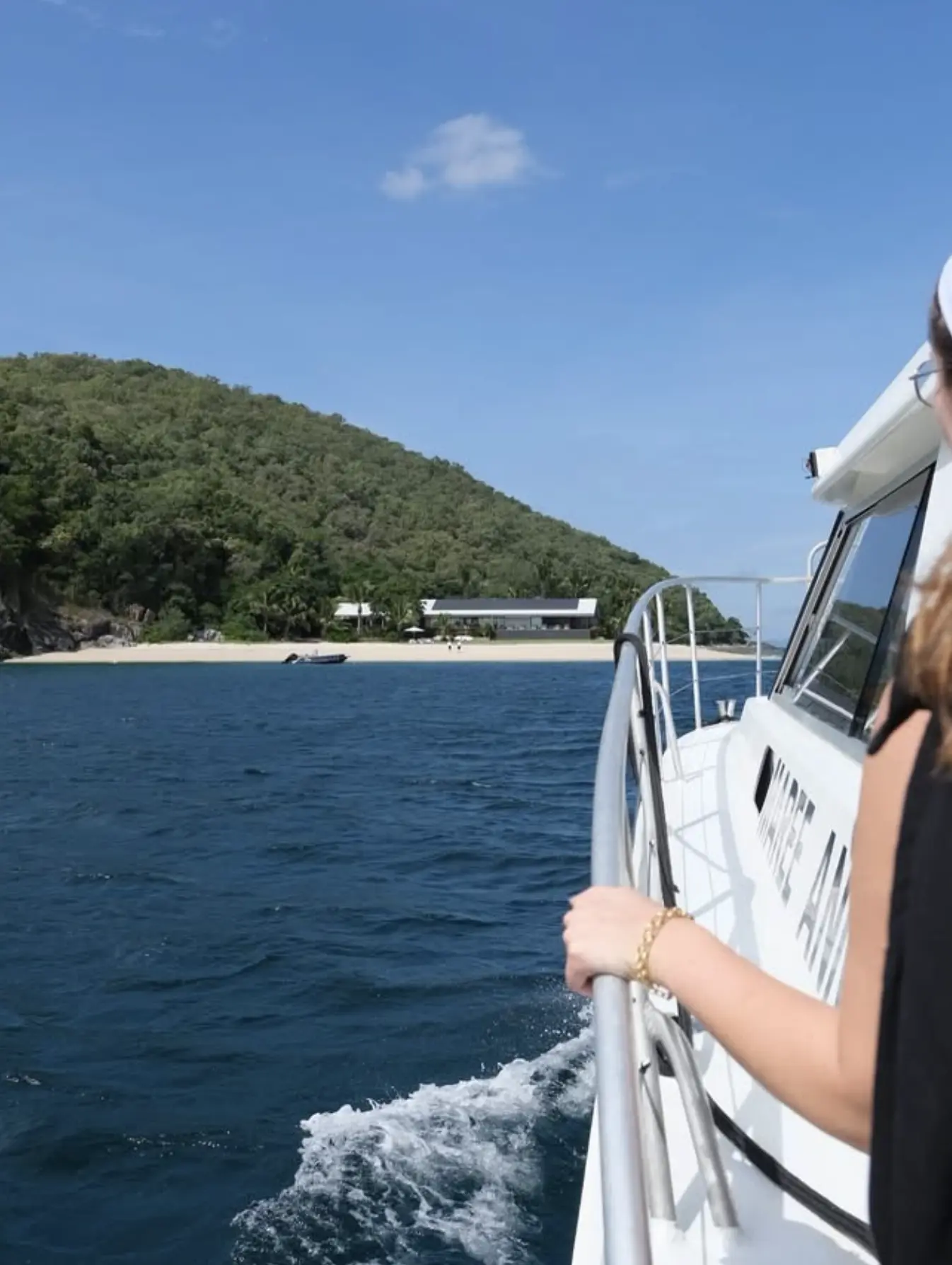 Far North Queensland reef travel