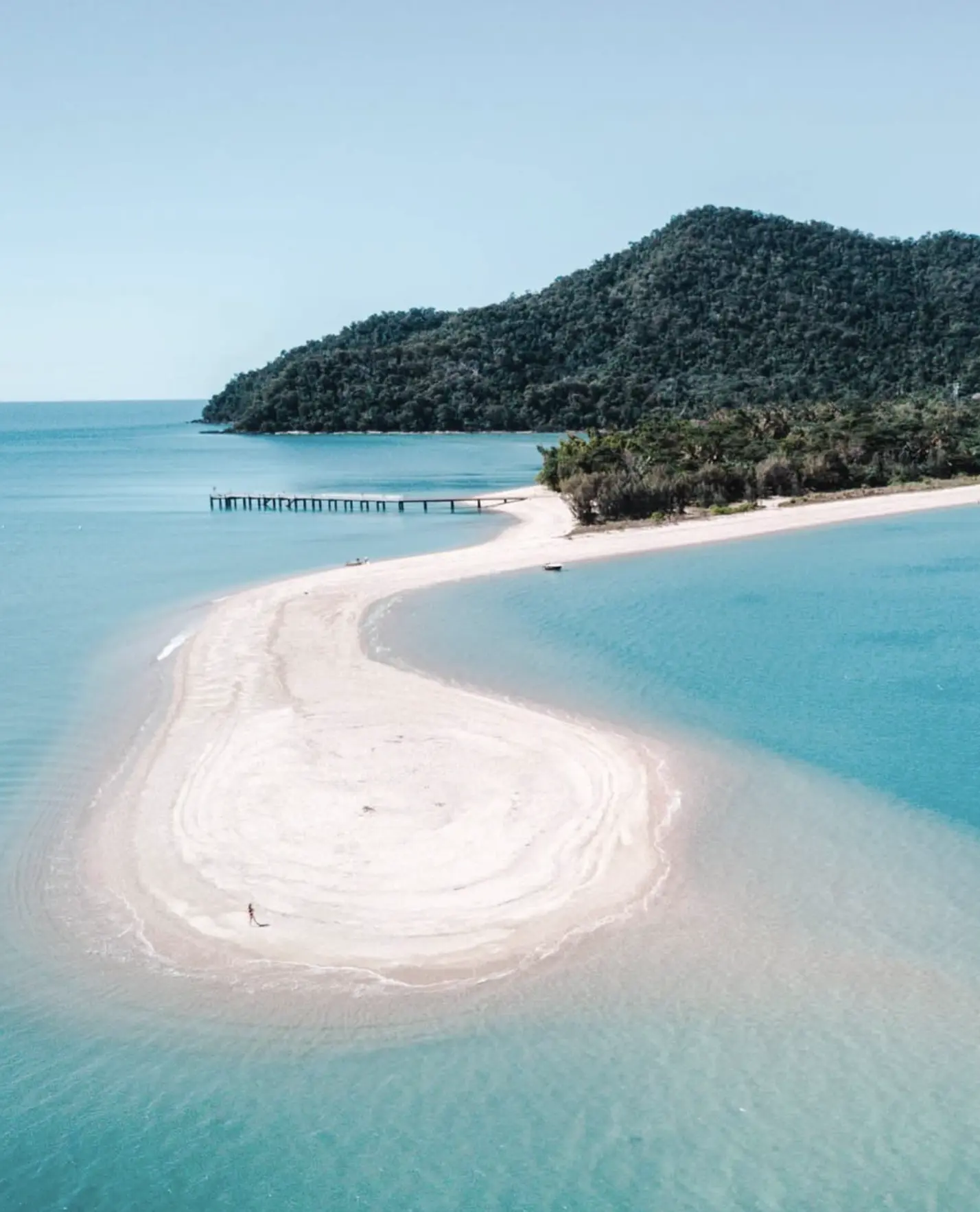 Sunset over Horseshoe Bay on Magnetic Island