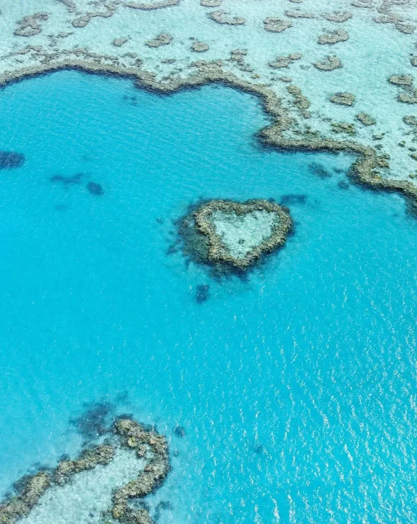 Scenic Flight Heart Reef