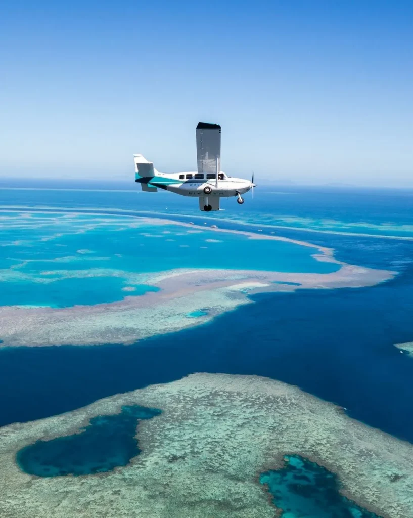 scenic flight Hill Inlet