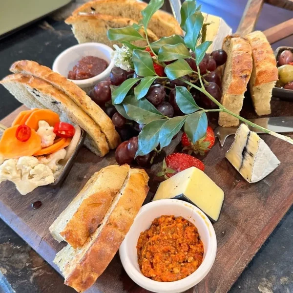 Tamborine Rainforest Skywalk and Glow Worm Caves Day Tour from Gold Coast